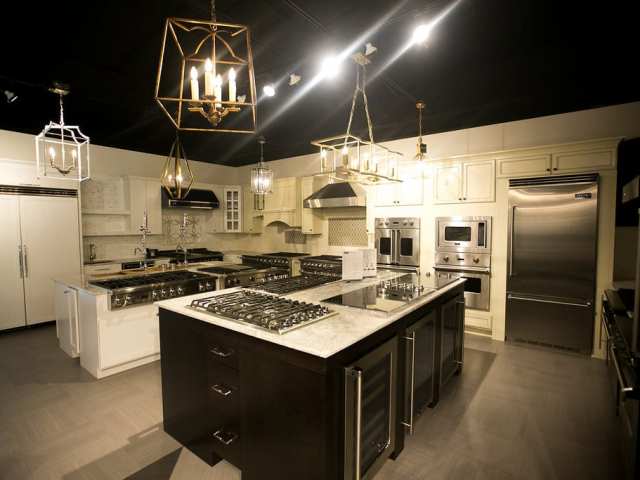 Facets-Location-Photos-8