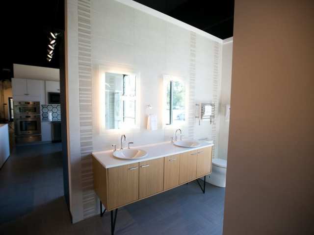 Facets-Location-Photos-31