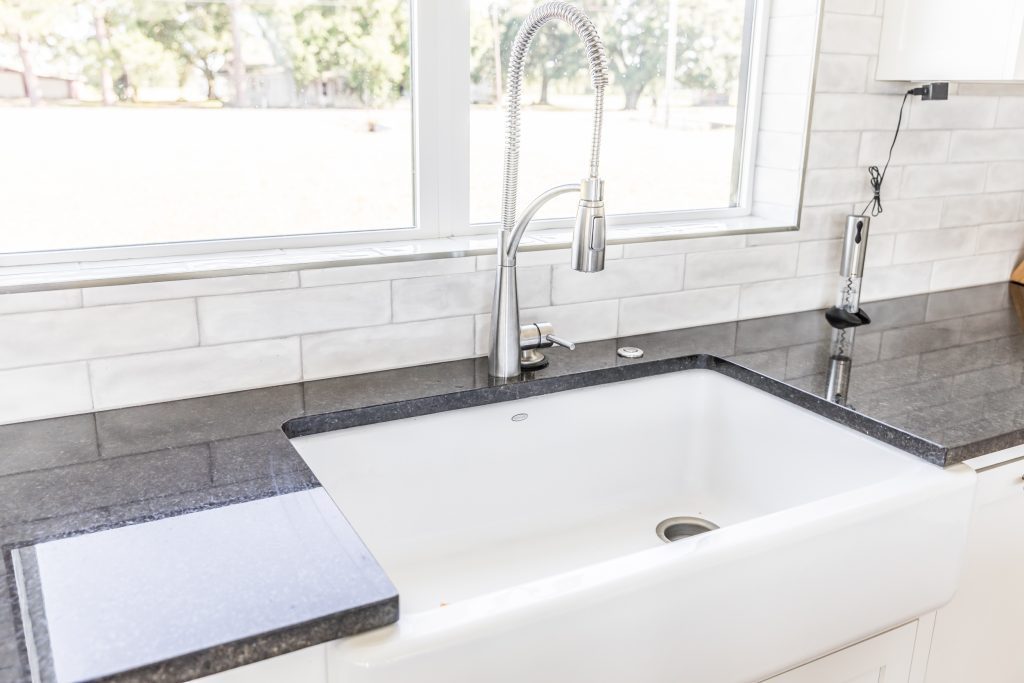 5 Easy Steps for Cleaning a Kitchen Faucet